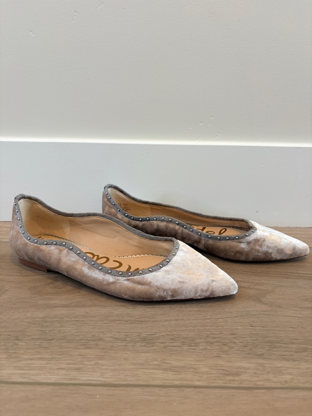 Sam Edelman Grey Cream Crushed Velvet Pointed toe ballet Flats SZ 8